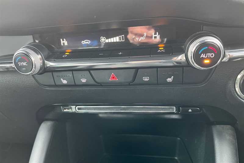 Used Mazda Mazda3 2019 for sale - 77810361: Photo 16