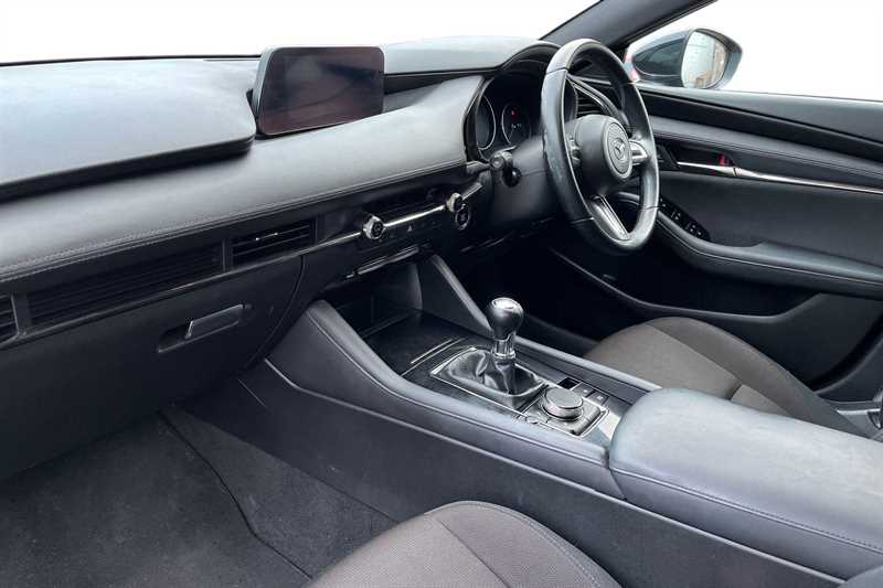Used Mazda Mazda3 2019 for sale - 77810361: Photo 2