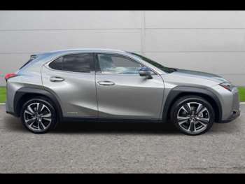Used Lexus UX 2019 for sale - 75128908: Photo