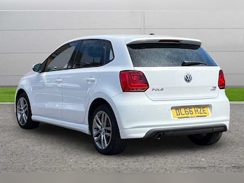 Used Volkswagen Polo 2016 for sale - 78385437: Photo