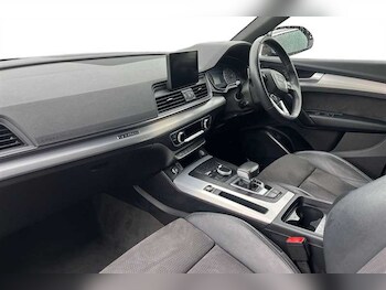 Used Audi Q5 2019 for sale - 78786336: Photo