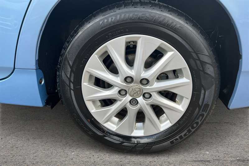 Used Toyota Prius 2015 for sale - 78059887: Photo 9