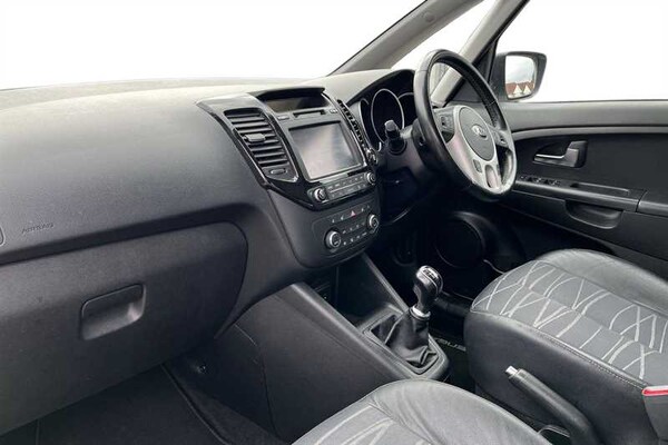 Used Kia Venga 2016 for sale - 76297693: Photo 2