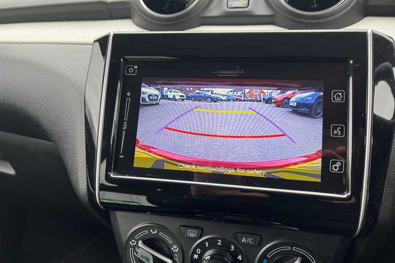 Used Suzuki Swift 2024 for sale - 77627770: Photo 14