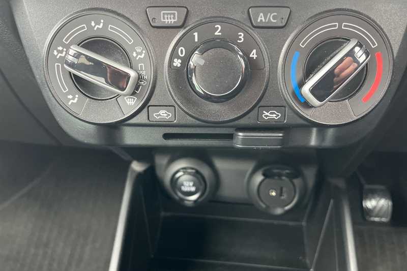 Used Suzuki Swift 2024 for sale - 77627770: Photo 16