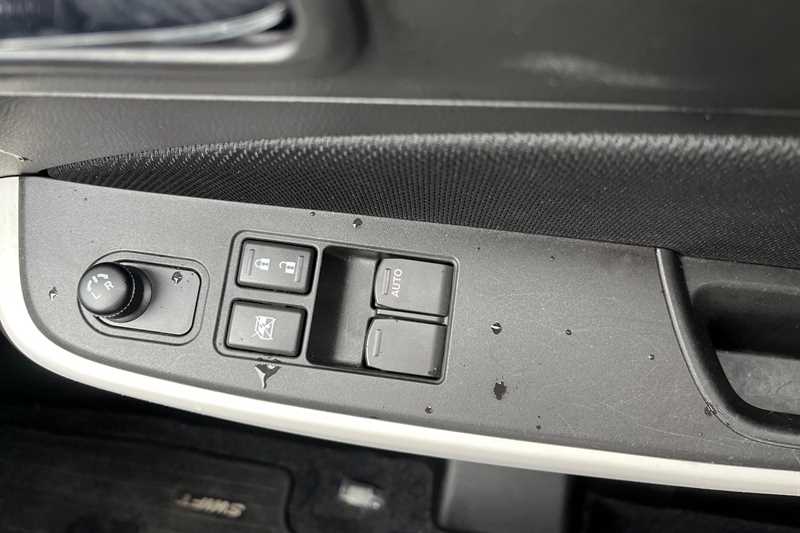 Used Suzuki Swift 2024 for sale - 77627770: Photo 18