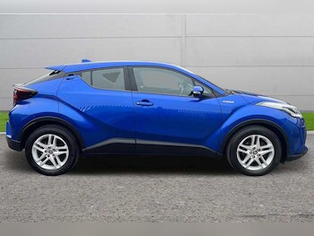 Used Toyota C-HR  for sale - 75648818: Photo