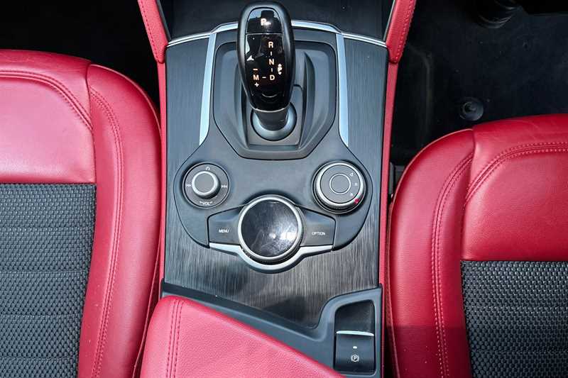 Used Alfa Romeo Stelvio 2018 for sale - 77740233: Photo 27