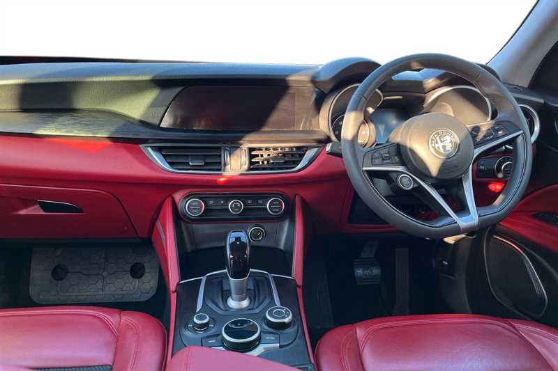 Used Alfa Romeo Stelvio 2018 for sale - 77740233: Photo 4