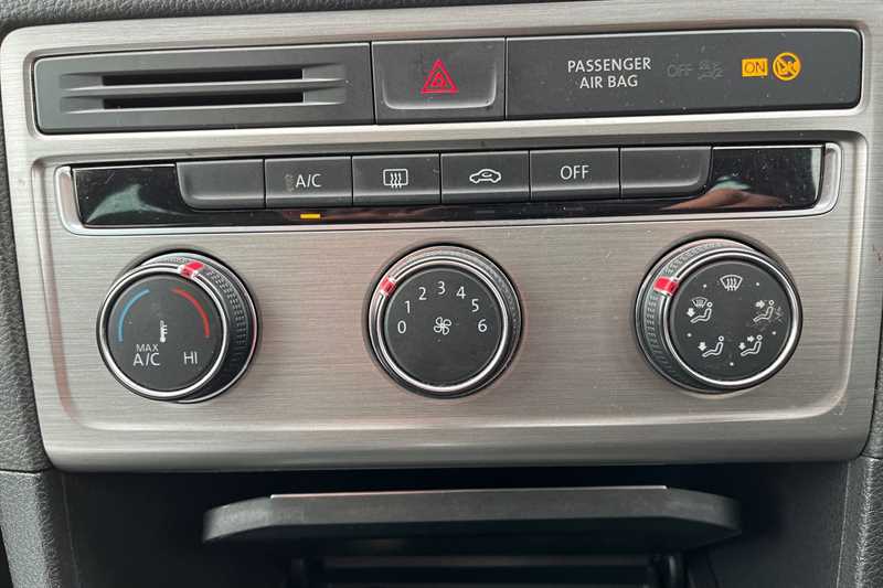 Used Volkswagen Golf SV 2015 for sale - 76967030: Photo 16