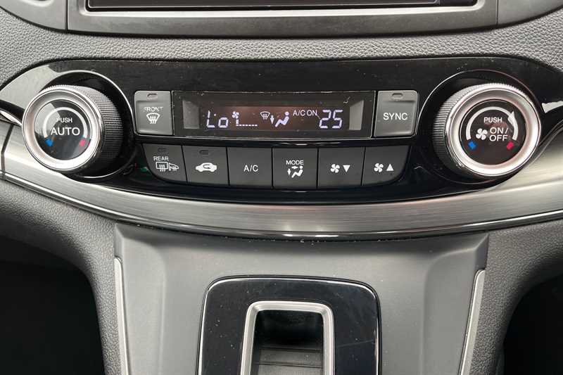 Used Honda CR-V 2015 for sale - 77755833: Photo 16