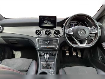 Used Mercedes-Benz GLA 2017 for sale - 78385435: Photo