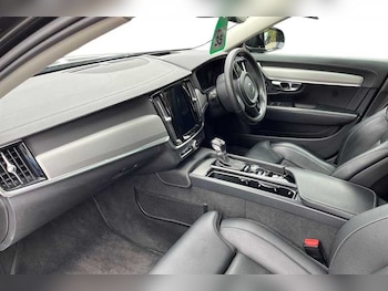 Used Volvo S90 2019 for sale - 75648879: Photo