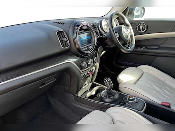 Used MINI Countryman 2019 for sale - 77911468: Photo