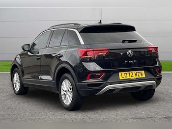 Used Volkswagen T-Roc 2022 for sale - 76668403: Photo