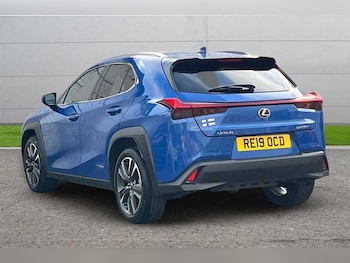Used Lexus UX 2019 for sale - 77627799: Photo