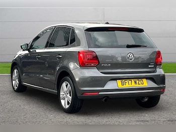Used Volkswagen Polo 2017 for sale - 76564005: Photo