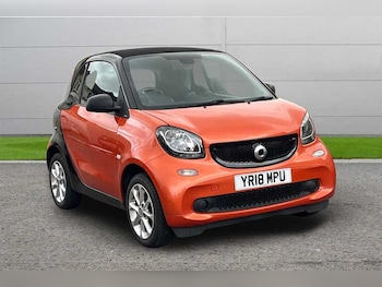 Used smart fortwo 2018 for sale - 77576644: Photo