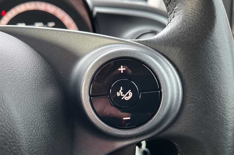 Used smart fortwo 2018 for sale - 77576644: Photo 25