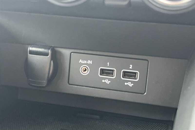 Used Renault Clio 2022 for sale - 76928278: Photo 22