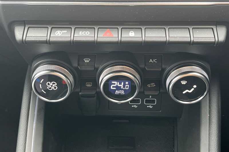 Used Renault Clio 2022 for sale - 76928278: Photo 24