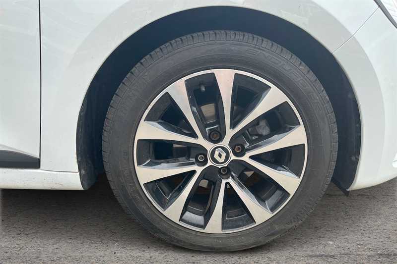 Used Renault Clio 2022 for sale - 76928278: Photo 9