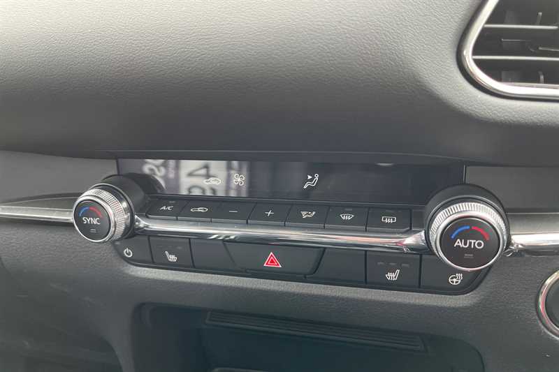 Used Mazda CX-30 2024 for sale - 76328440: Photo 16