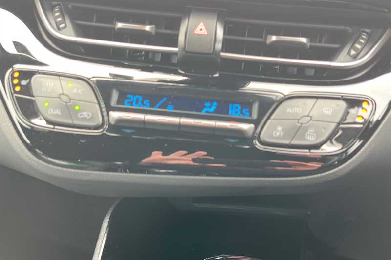 Used Toyota C-HR 2022 for sale - 76754866: Photo 16