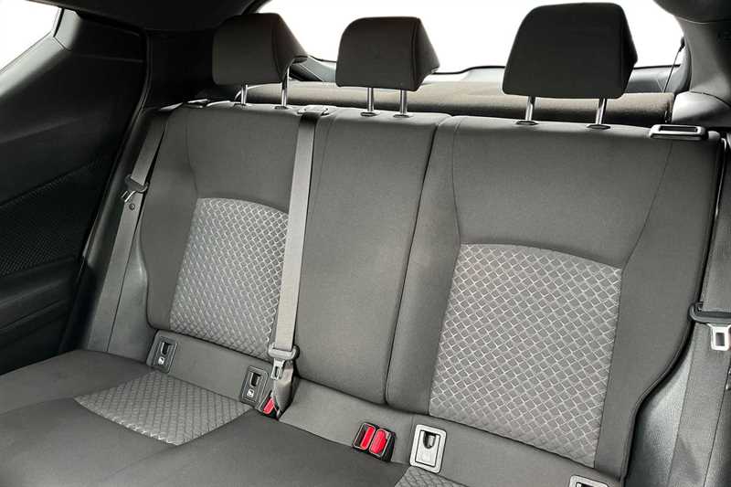 Used Toyota C-HR 2022 for sale - 76754866: Photo 8