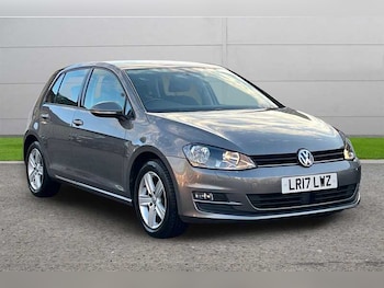 Used Volkswagen Golf 2017 for sale - 77442872: Photo