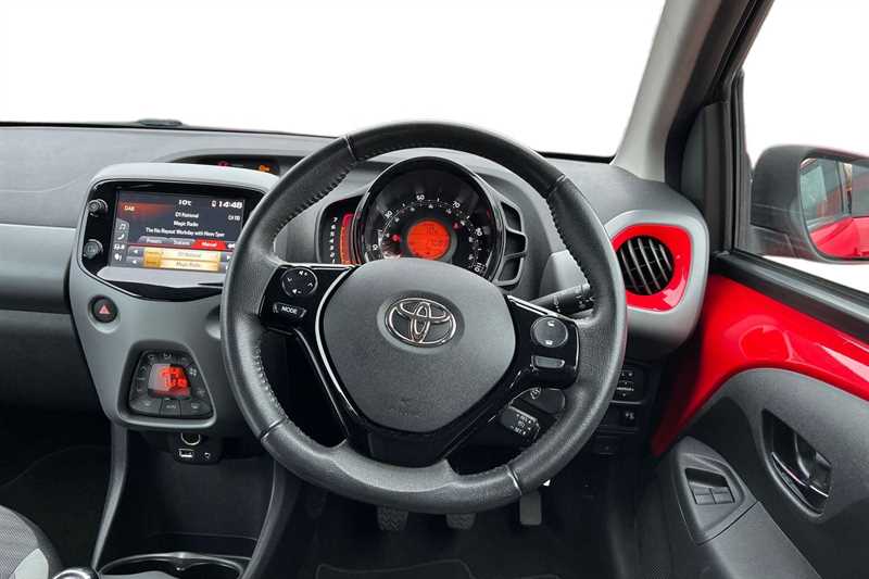 Used Toyota AYGO 2020 for sale - 76954633: Photo 13