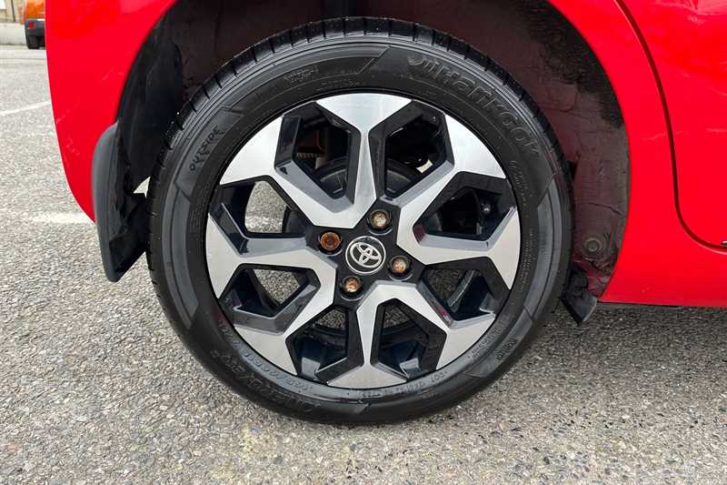 Used Toyota AYGO 2020 for sale - 76954633: Photo 22