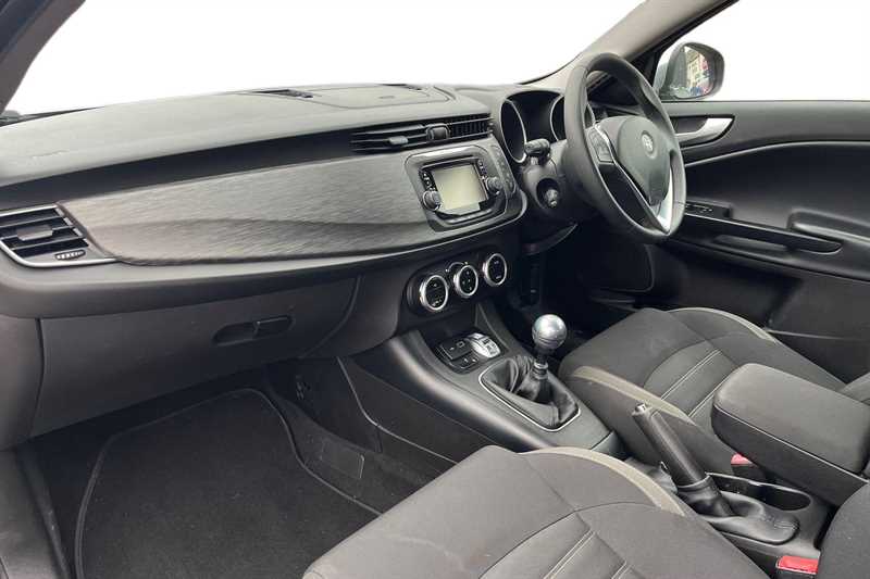 Used Alfa Romeo Giulietta 2019 for sale - 76928301: Photo 2