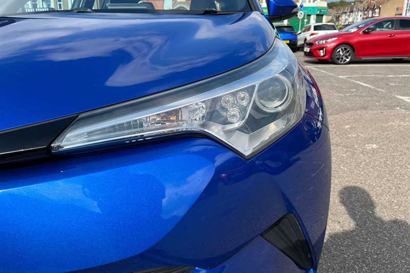 Used Toyota C-HR 2017 for sale - 76022080: Photo 17