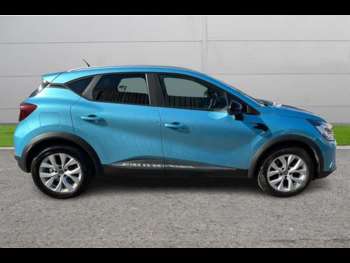 Used Renault Captur 2020 for sale - 74881133: Photo