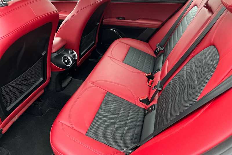 Used Alfa Romeo Stelvio 2019 for sale - 77043177: Photo 24