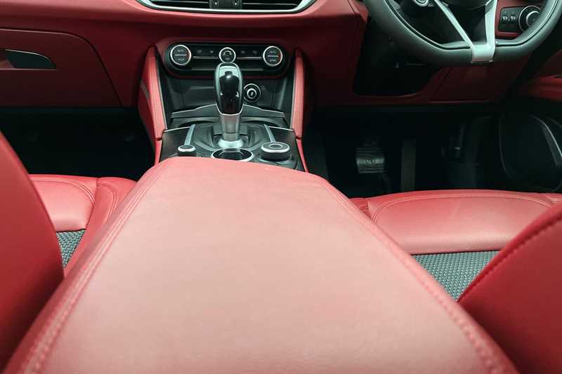 Used Alfa Romeo Stelvio 2019 for sale - 77043177: Photo 25