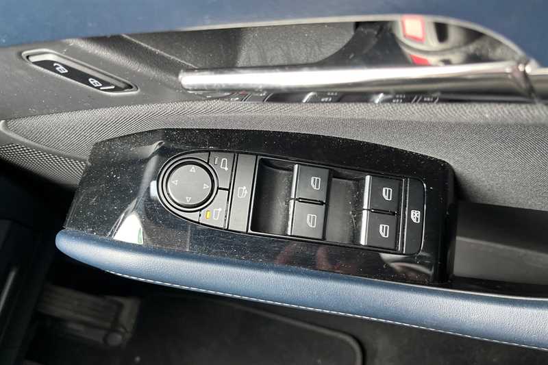 Used Mazda CX-30 2020 for sale - 78089021: Photo 18