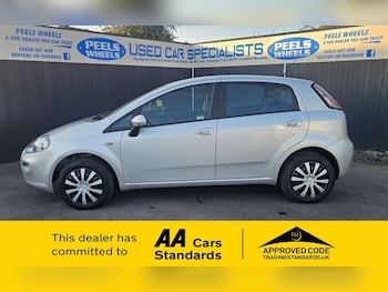 Used Fiat Punto 2013 for sale - 75590598: Photo