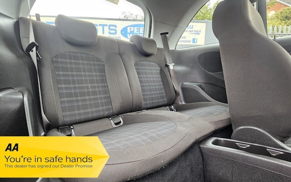 Used Vauxhall ADAM 2015 for sale - 74401962: Photo 9