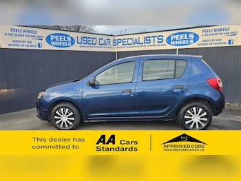 Used Dacia Sandero 2016 for sale - 77451437: Photo