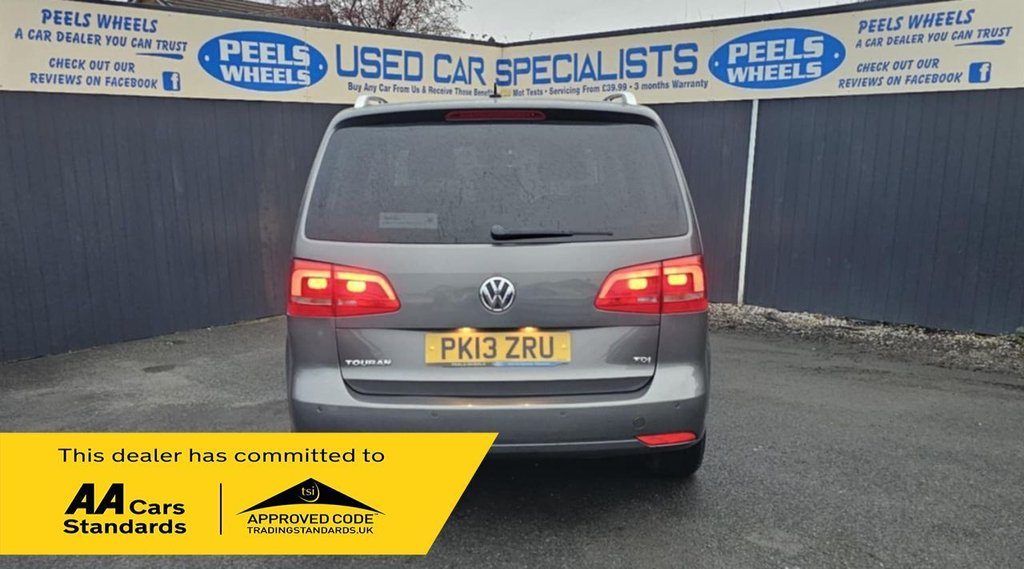 Used Volkswagen Touran 2013 for sale - 76855213: Photo 7