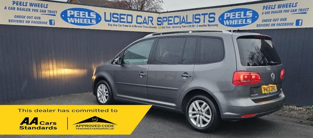 Used Volkswagen Touran 2013 for sale - 76855213: Photo 8