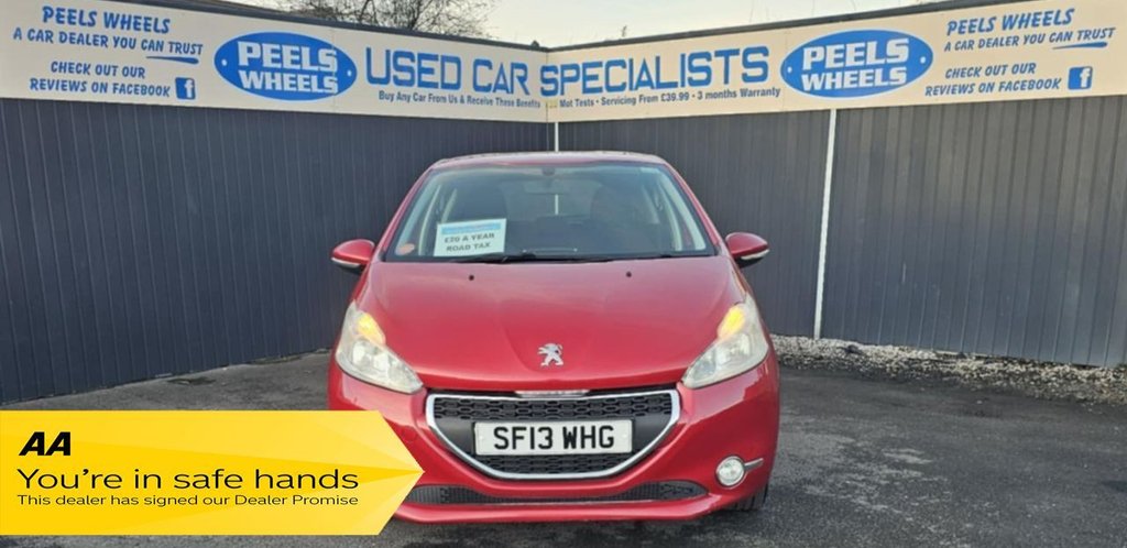 Used Peugeot 208 2013 for sale - 77177981: Photo 2