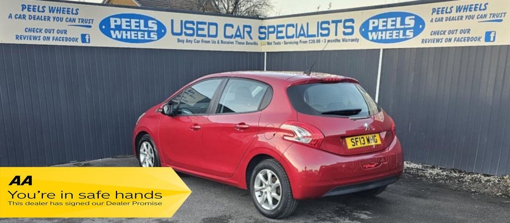 Used Peugeot 208 2013 for sale - 77177981: Photo 8