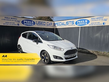 Used Ford Fiesta 2016 for sale - 76111970: Photo