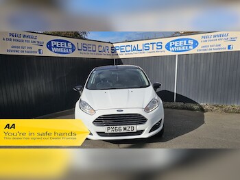 Used Ford Fiesta 2016 for sale - 76111970: Photo