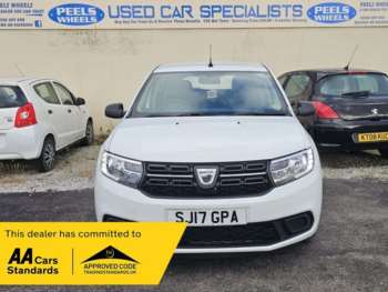 Used Dacia Sandero 2017 for sale - 73620972: Photo