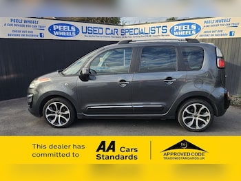 Used Citroen C3 Picasso 2016 for sale - 76724311: Photo