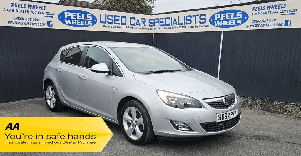 Used Vauxhall Astra 2012 for sale - 76098221: Photo 1